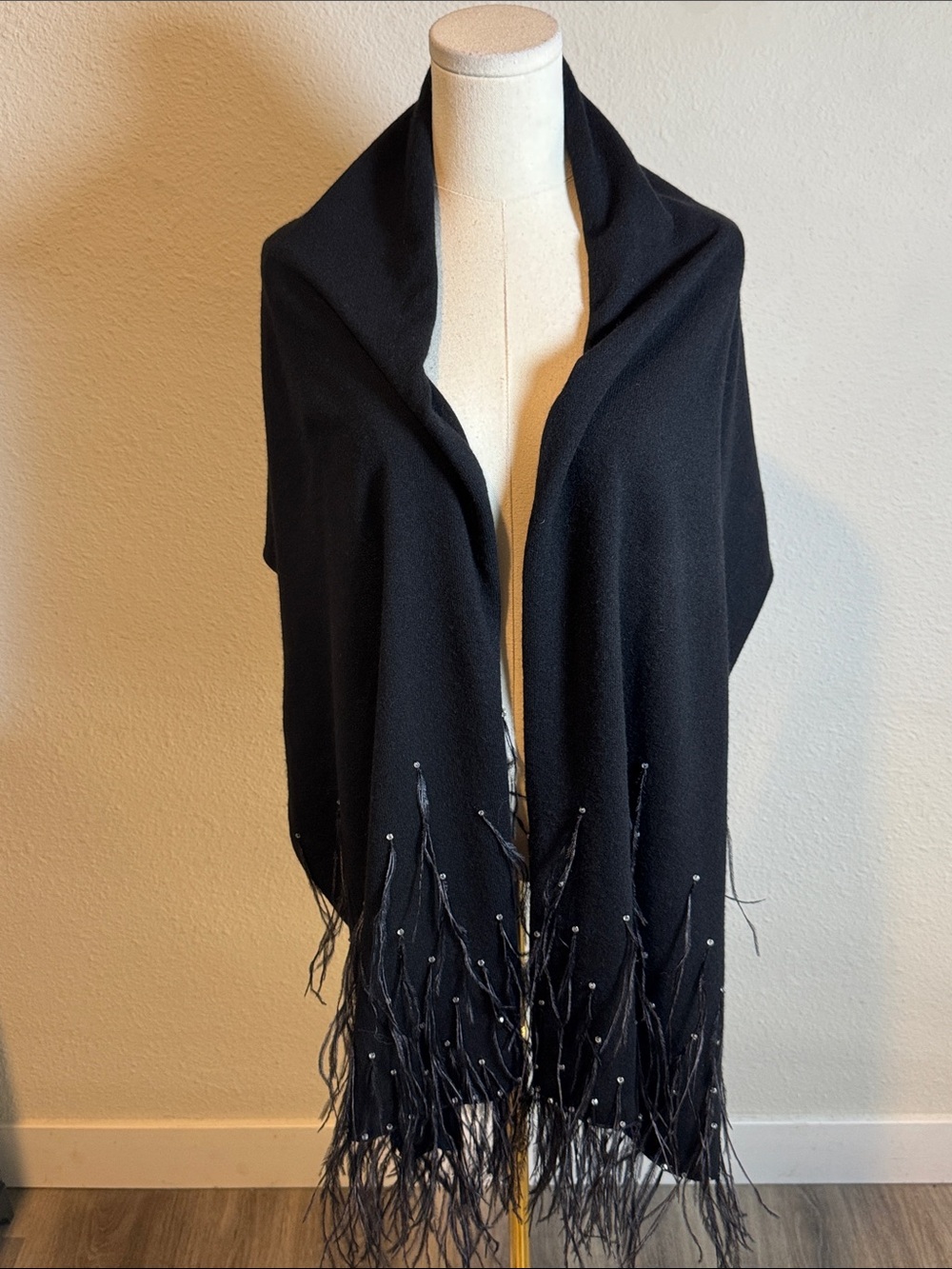 Black Rhinestone & Feather Fringe Scarf One Size - Picture 3 of 8